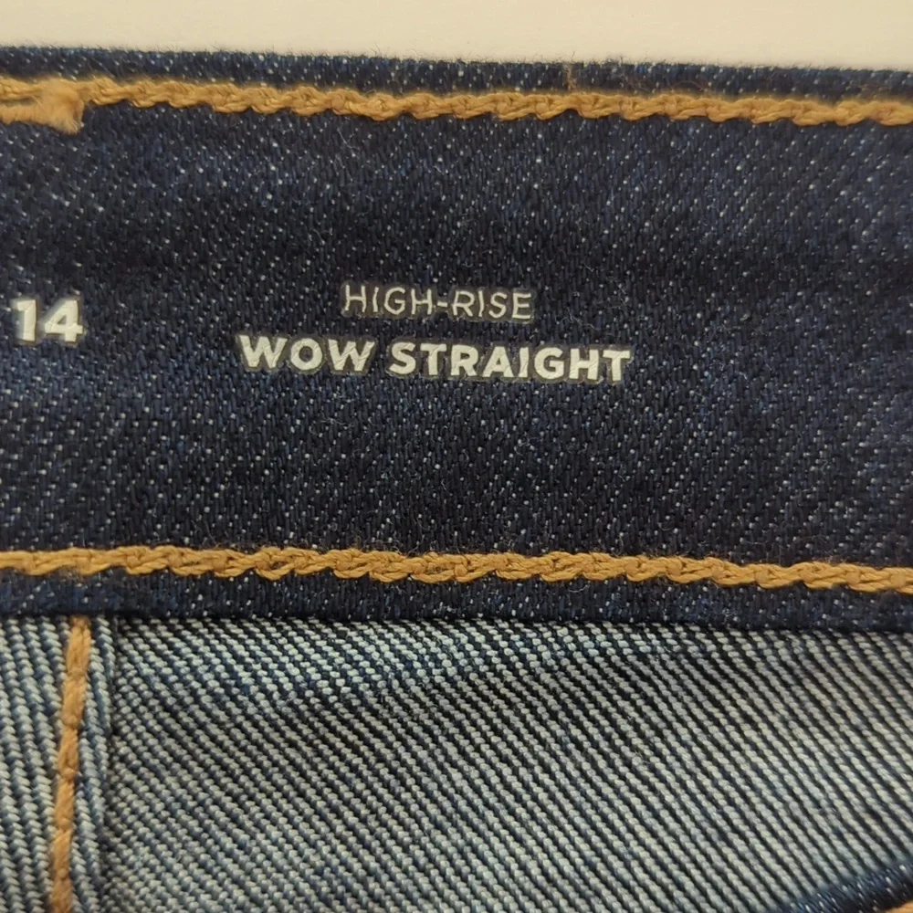 NWOT Old Navy High-Rise Wow Straight Denim Mom Jeans 14 Dark Wash Blue Pockets - Picture 4 of 13